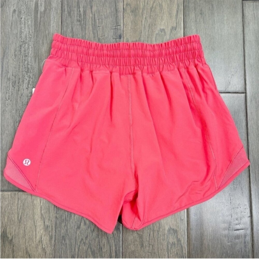 Lululemon NWT Hotty Hot Short *High-Rise Long 4" Glaze Pink - Picture 3 of 9